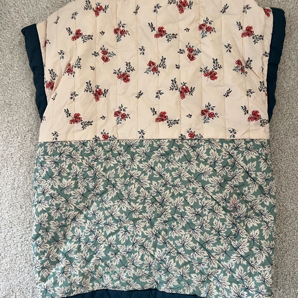 Zara Floral Quilted Vest - Picture 3 of 3